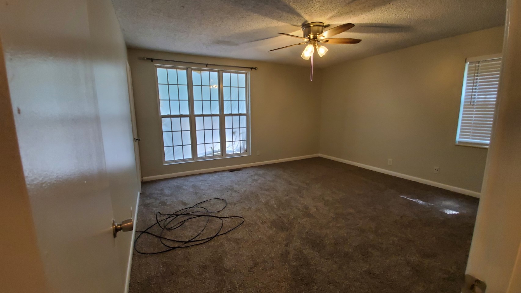 master-room-1a.jpg
