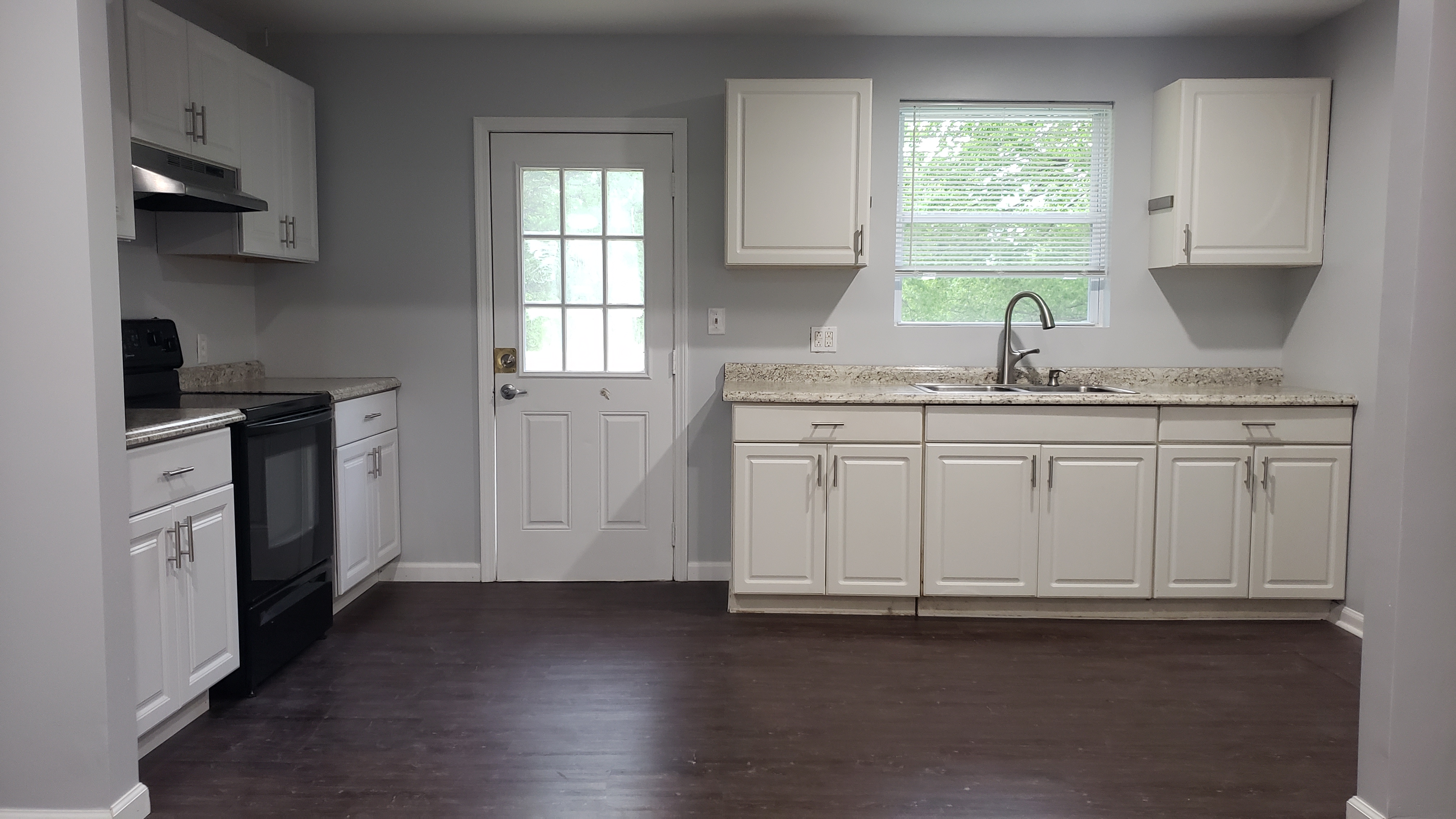 328 Delvin